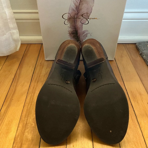 Jessica Simpson Booties - Picture 2 of 4